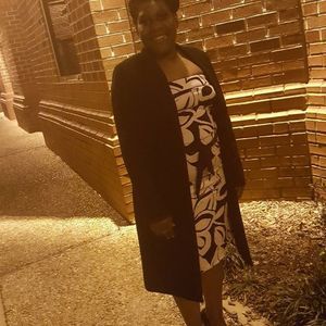 Meet your Posher, Alison